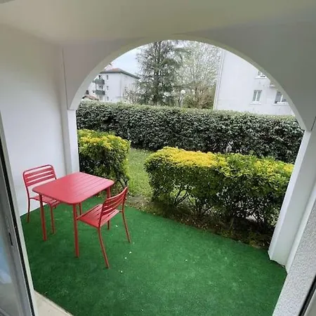 Studio Gaindegia*terrasse*centre*parking* Cambo-les-Bains